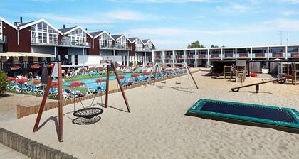 6 Person Holiday Home in Glesborg