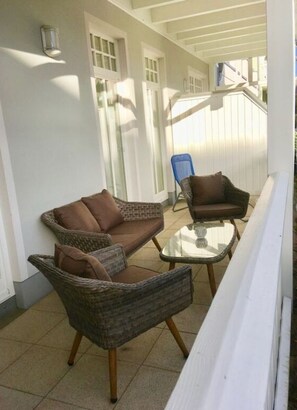 Terrace/patio - Holiday Apartment Palais am Park (Kuehlungsborn)