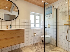 House | Bathroom - 5 Star Holiday Home in Laeso-by Traum (Læsø)