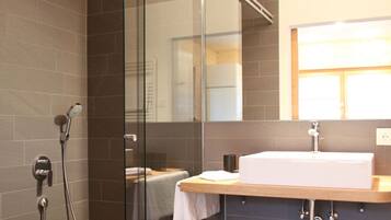 Apartment | Badezimmer