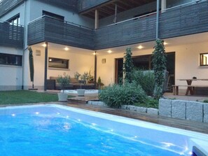 Piscine extérieure