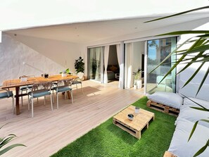 Apartment | Exterior - Sunny Escape in Playa Motril (Motril)