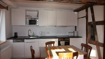 House | Private kitchen | Electric kettle, toaster