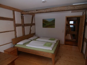 House | 3 bedrooms, individually furnished - In the Middle of Nowhere (Dornhan)