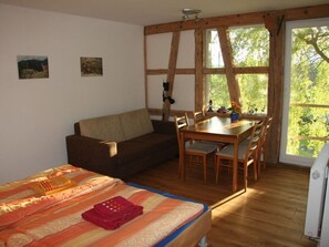 House | 3 bedrooms, individually furnished - In the Middle of Nowhere (Dornhan)