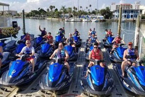 Room - 2 Bedroom Waterfront Pool Side! (Clearwater Beach)