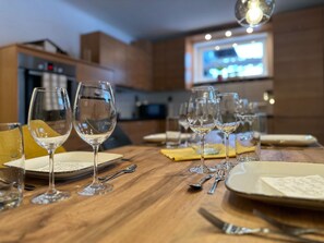 Apartment | Dining