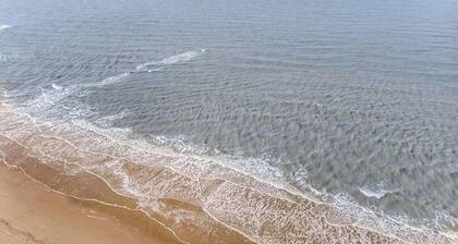 Villa Right by the sea