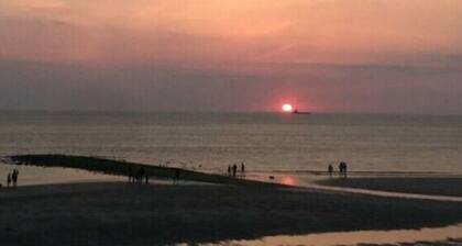 Villa Right by the sea