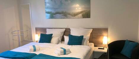 Apartment | 1 bedroom, iron/ironing board