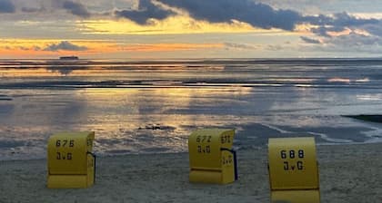 Long Comfortable Holiday Residence