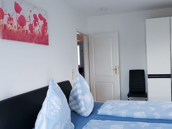 Apartment | 4 Schlafzimmer, individuell eingerichtet, Bügeleisen/Bügelbrett