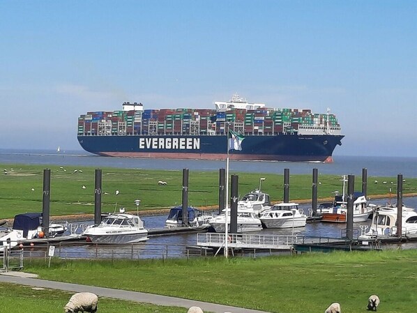 Marina - Hohe Lith 4.09 Modern Retreat (Cuxhaven)