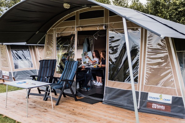 Tent | Exterior