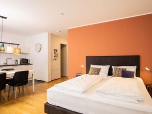 Casa | 1 camera, con arredamento individuale, ferro/asse da stiro