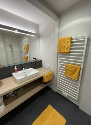 Bathroom - Hochgrat View in Steibis, Haus Akelei (Oberstaufen)