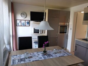 Lägenhet | Eget kök | Ugn