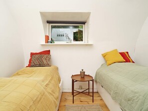 Ferienhaus | 2 Schlafzimmer, individuell eingerichtet