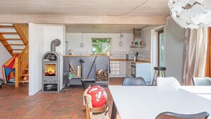 House | Interior - 5 Person Holiday Home in Veslos (Vesløs)