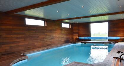 Sourbrodt Villa With Pool