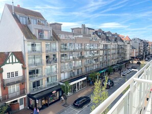 View from property - Apartment in Nieuwpoort With sea Views (Nieuwpoort)