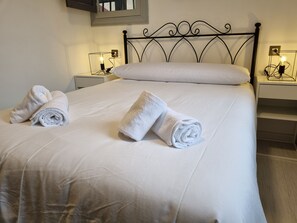 3 habitaciones, wifi gratis y ropa de cama