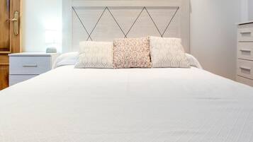 2 bedrooms, individually furnished, iron/ironing board, bed sheets