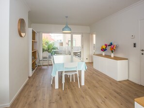 House | Dining - Luxury Holiday Home by the sea (Middelkerke)