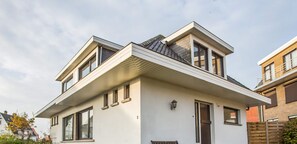 House | Exterior - Luxury Holiday Home by the sea (Middelkerke)