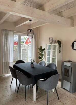 Dining - Alma Comfortable Holiday Residence (Haseluenne)