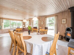 House | Dining - 6 Person Holiday Home in Blavand (Blavand)
