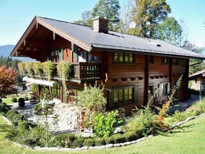 House | Exterior - Malerhausl Modern Retreat (Schoenau am Koenigssee)
