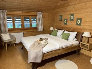 Ferienhaus | 2 Schlafzimmer, individuell eingerichtet