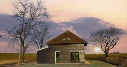Villa in Wieringer Park With Garden