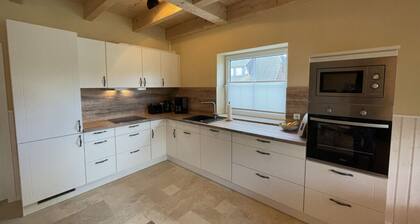 The Nordseehus Modern Retreat