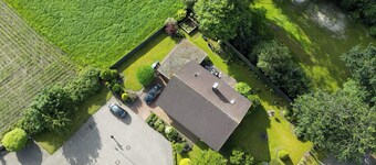 Ferienhaus mit Blick in die Weite Wiesenlandschaft 5 Min.vom Natursee Entfernt