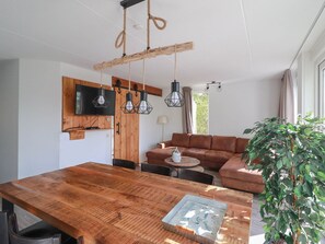 House | Dining - Holiday Home on the Water in Friesland (Makkum)