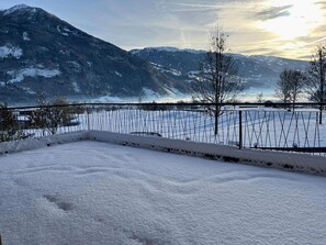 Apartment | Garden - Apartment in Uderns Near Spieljoch Ski (Uderns)