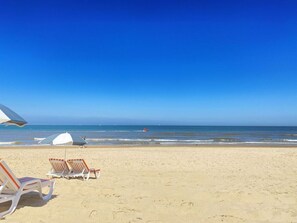 Beach - Schmitz 2 Comfortable Holiday Residence (De Haan)