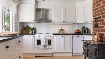 House | Private kitchen