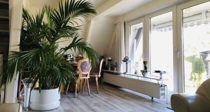 Frog Prince Modern Retreat