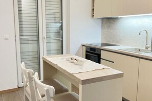 Private kitchen - Apartments Jelena - One Bedroom Apartment (Dubrovnik)