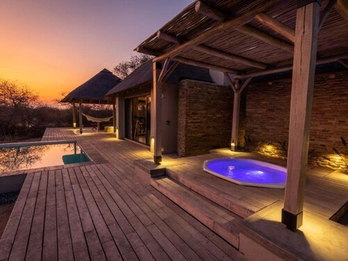 Villa in Hoedspruit With a Jacuzzi