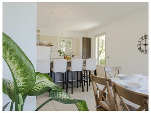 Dining - Villa Mia Comfortable Holiday Residence (Camaiore)