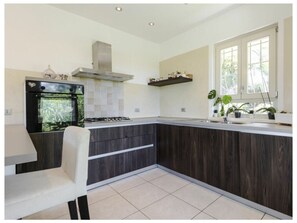 Vila | Cozinha privada