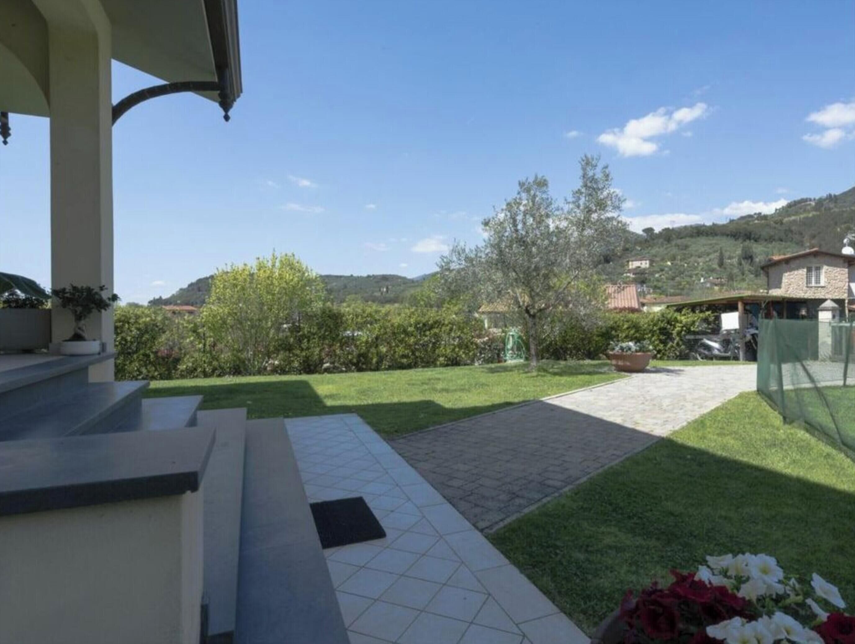 Villa | Exterior