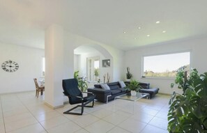 Villa | Living area - Villa Mia Comfortable Holiday Residence (Camaiore)