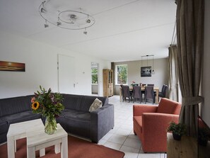 House | Living room