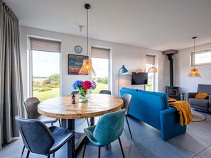 Living room - Stylish Texel Escape With Spa (Den Burg)