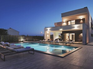 Pool - Villa Ula Comfortable Holiday Residence (Pula)